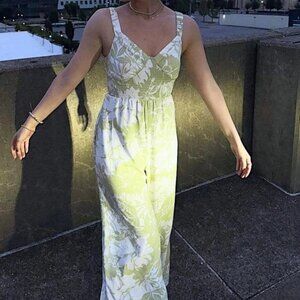 American Eagle Women's Tropical Floral Cut Out Back Wide Leg Jumpsuit Sz L Tall